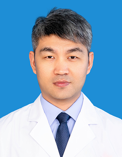 點擊照片，查看專家專長、出診時間